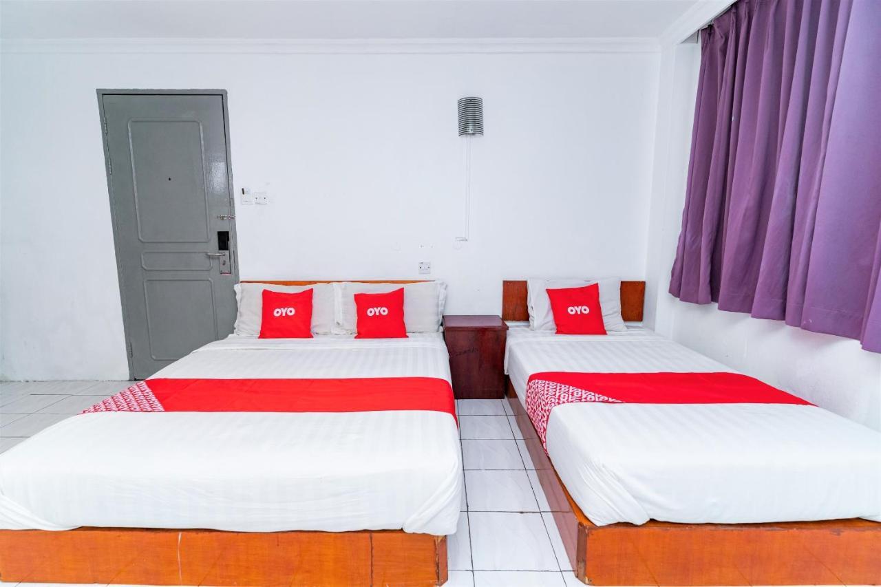 Oyo 90185 168 Inn Bintulu Exterior photo
