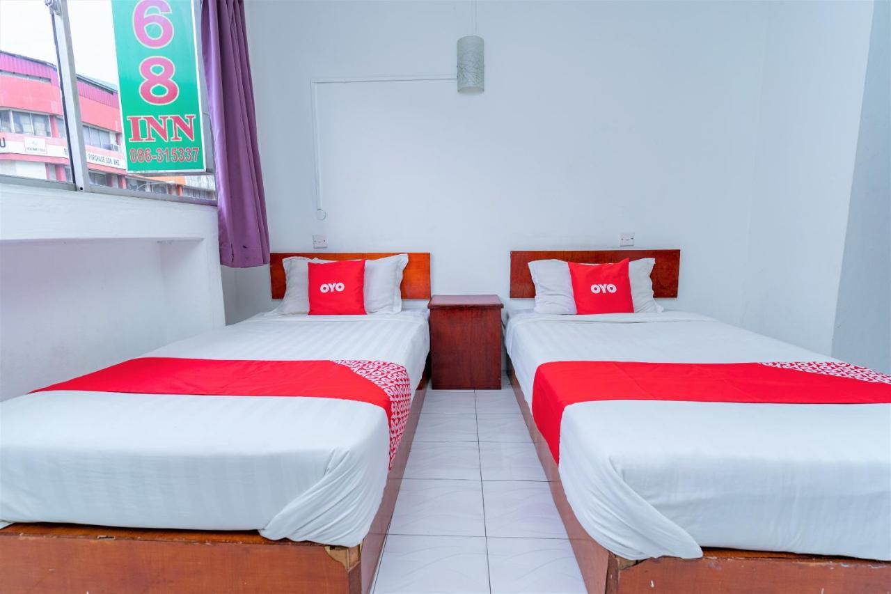 Oyo 90185 168 Inn Bintulu Exterior photo